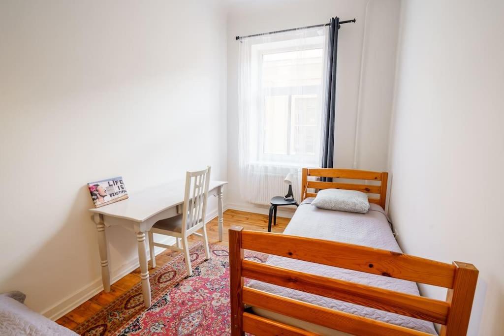 Two Bedroom Ausekla Apartment Lipawa Zewnętrze zdjęcie